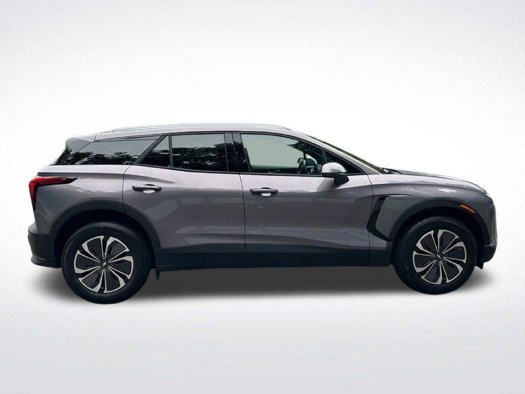 2024 Chevrolet Blazer EV LT - Photo 7
