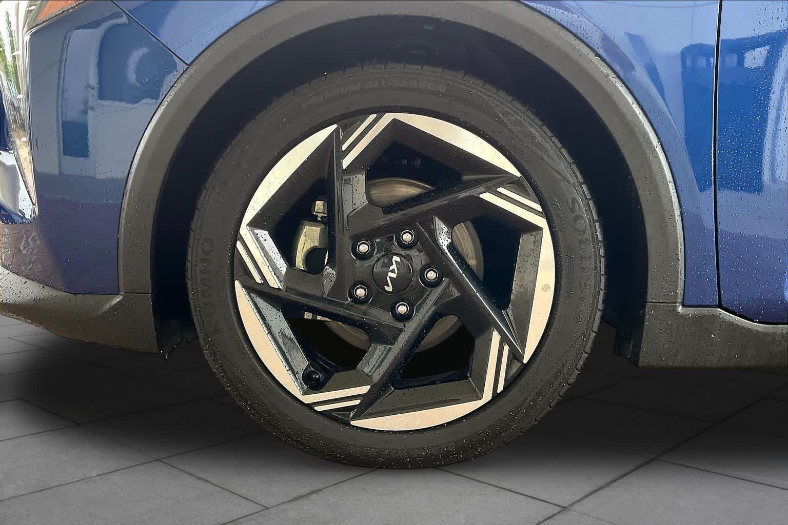 Used 2025 Deep Sea Blue Kia EX image 9