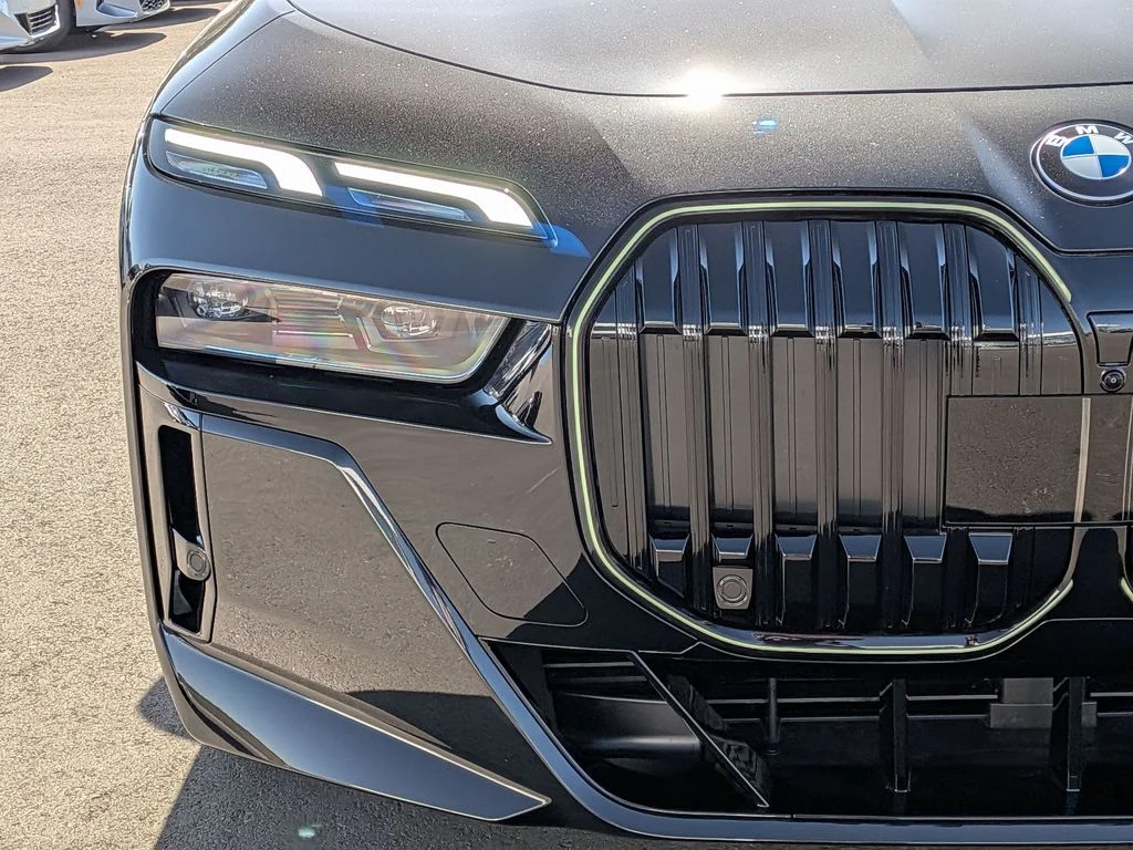 New 2026 Black BMW 740i image 18