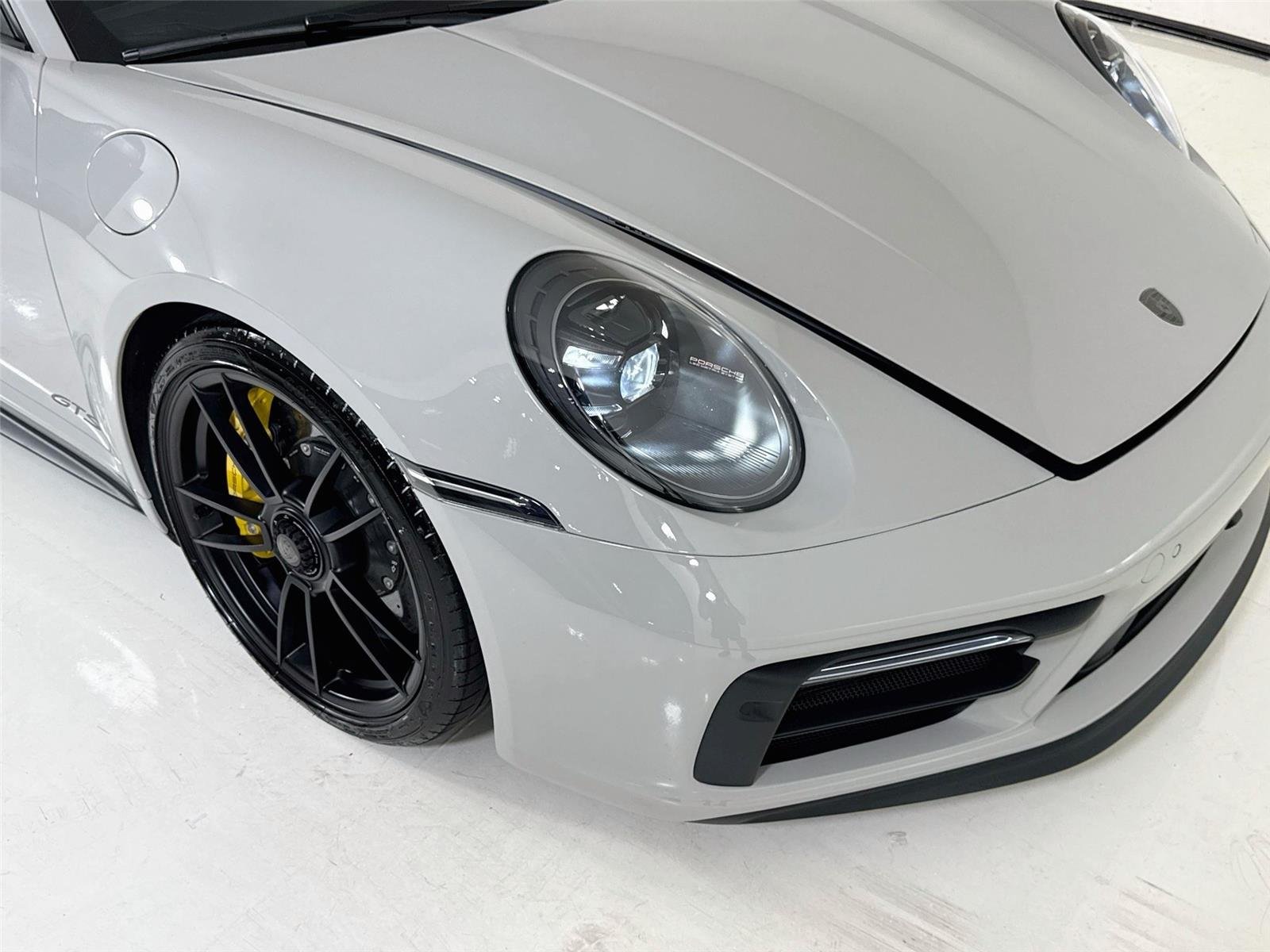 Used 2024 Chalk Porsche Carrera GTS | Carbon Buckets | Front Lift | Sunroof image 34