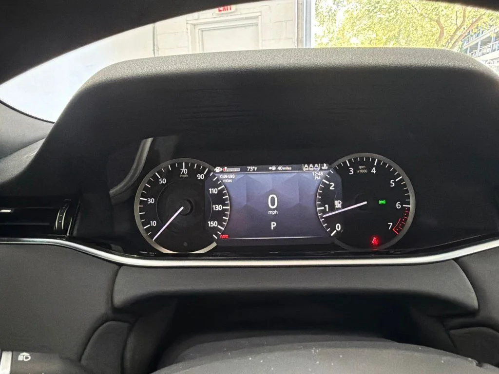 Used 2023 Black Land Rover SE image 31
