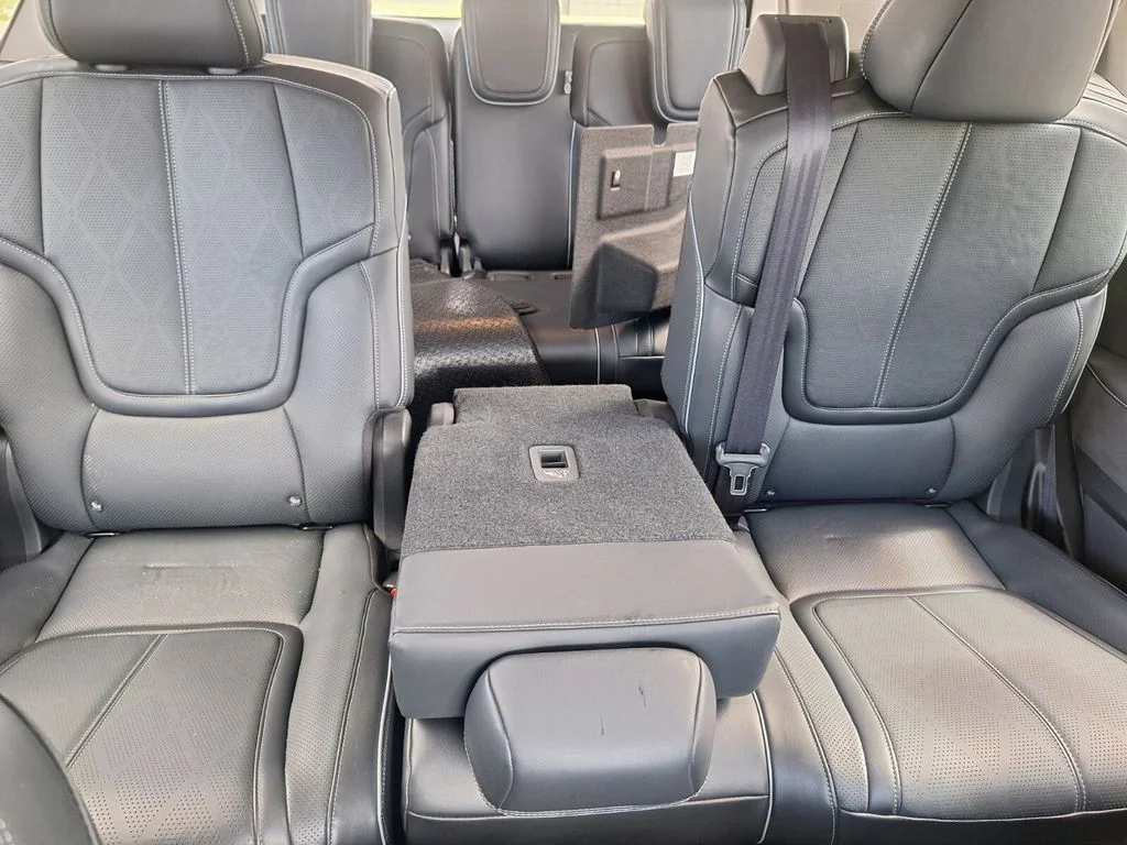 Used 2025 Black INFINITI SENSORY image 31