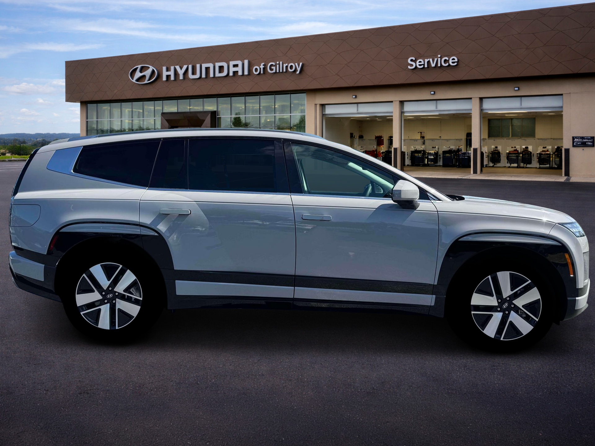 New 2026 Gray Hyundai SEL image 9
