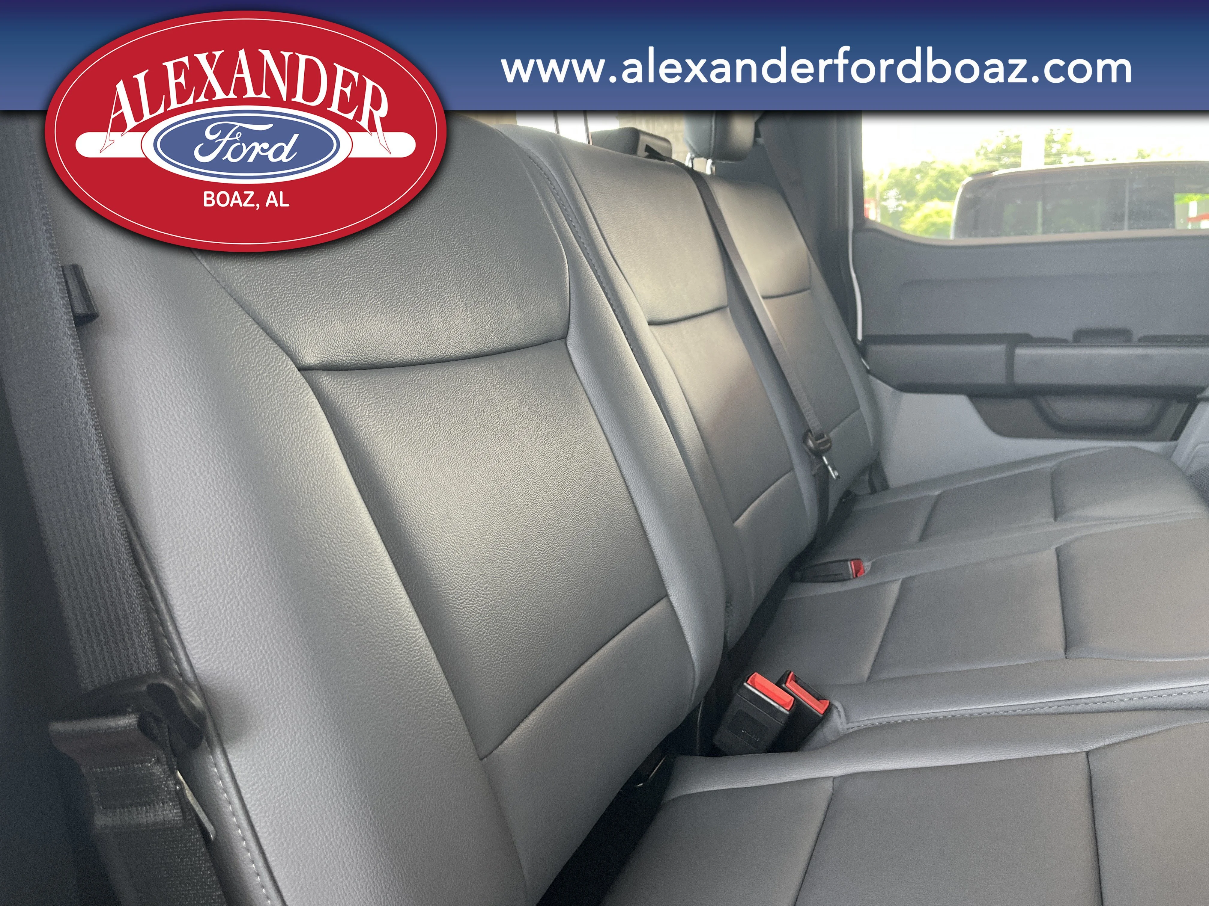 New 2026 Oxford White Ford F-250® XL image 21