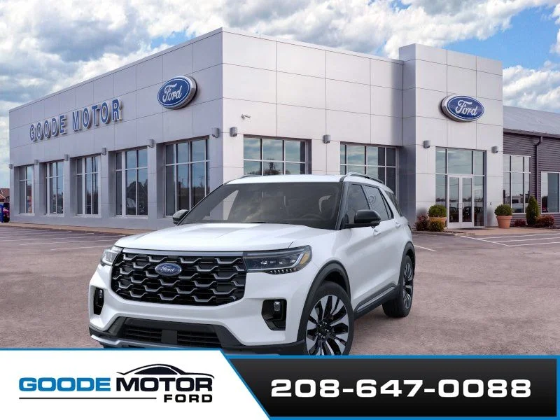 New 2026 Star White Metallic Tri-Coat Ford Platinum™ image 2