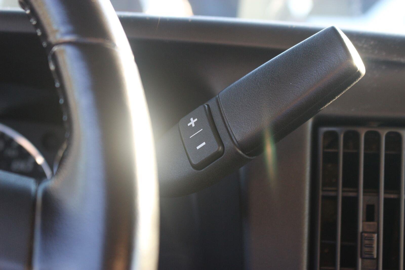 Used 2021 SUMMIT WHITE Chevrolet RWD 2500 155" image 27