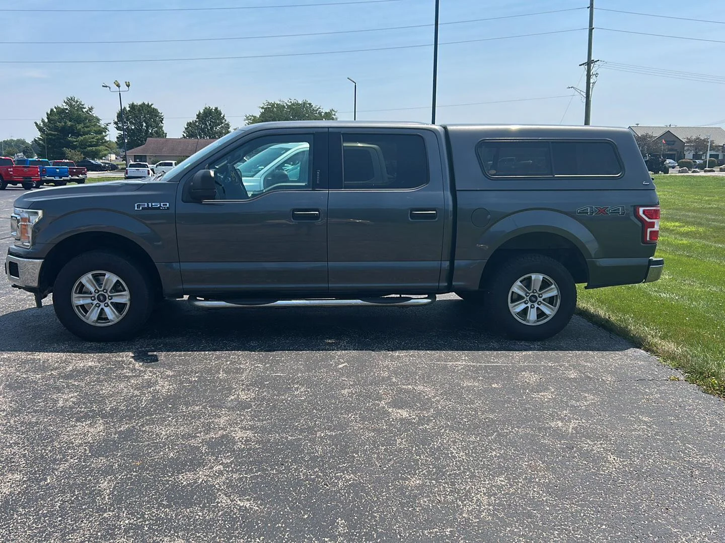 Used 2018 Magnetic Ford XLT image 2