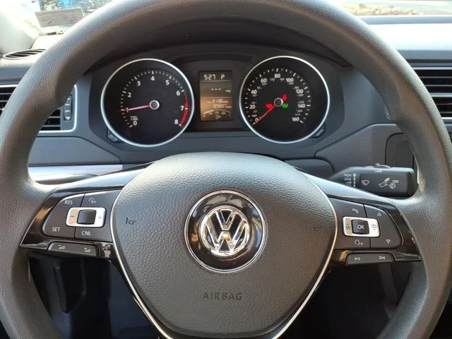 Used 2016 Blue Volkswagen 1.4T SE image 20