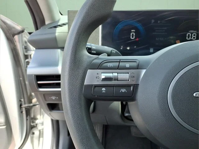Used 2024 Silver Hyundai SEL image 23
