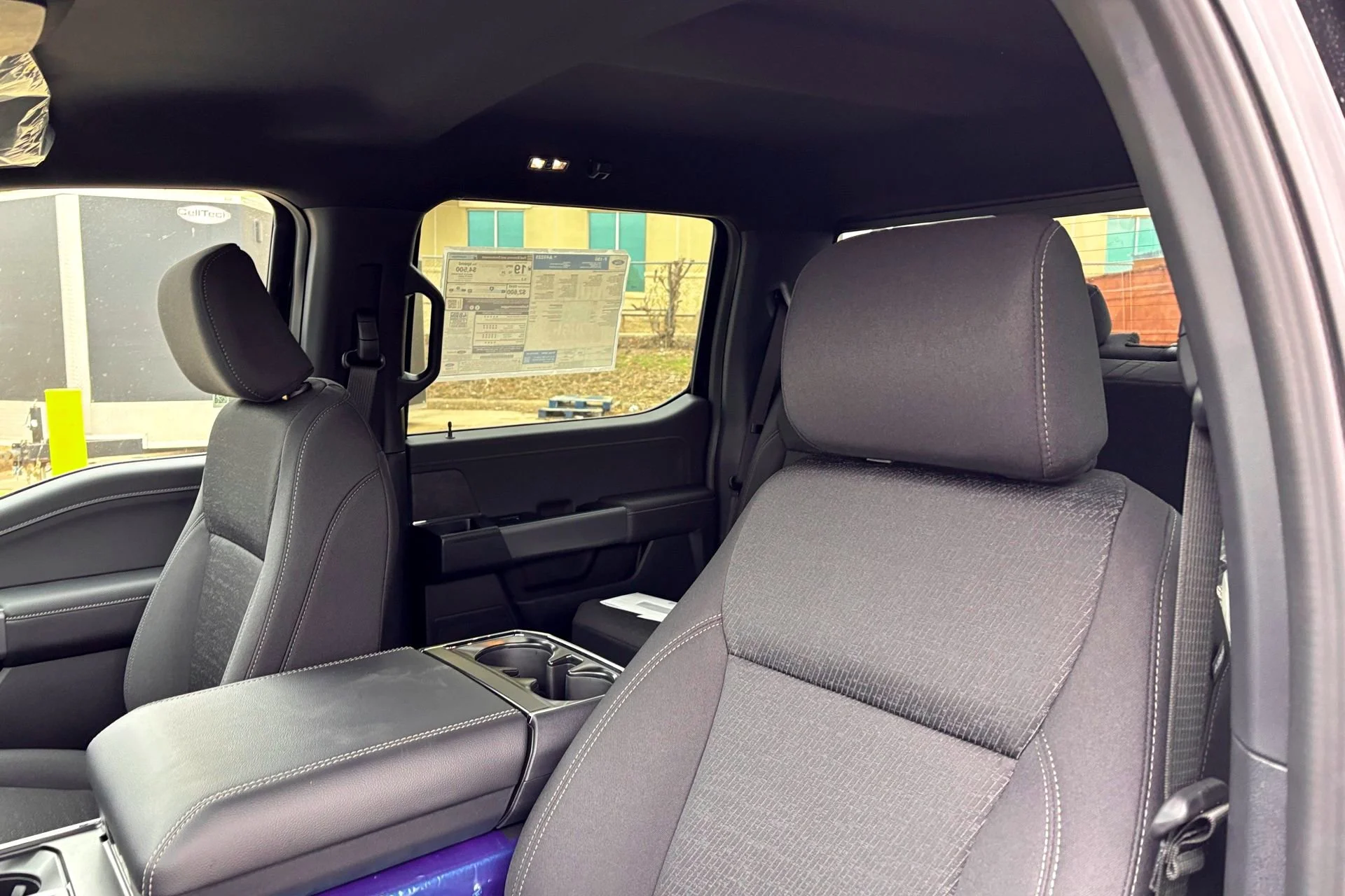 New 2026 Agate Black Metallic Ford XLT image 7