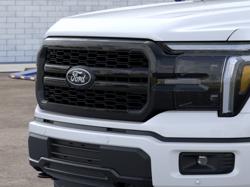 New 2026 Star White Metallic Tri-Coat Ford Lariat® image 17