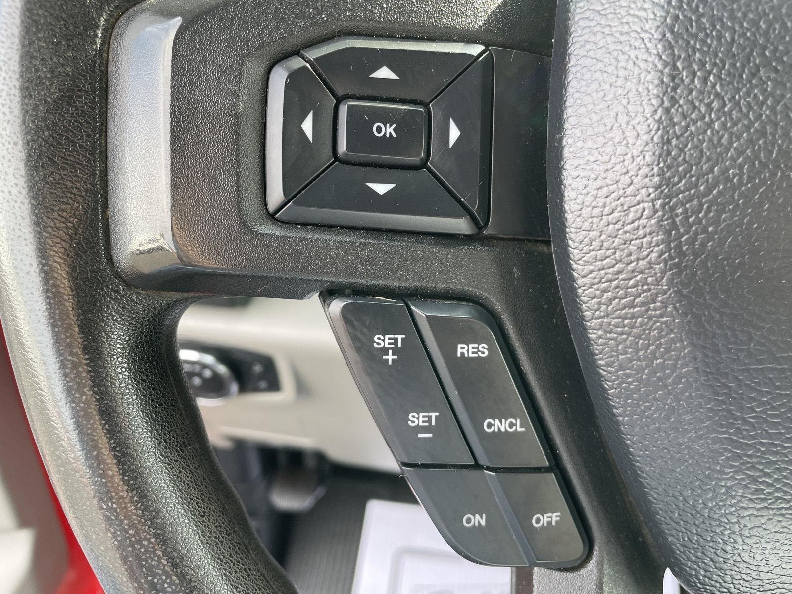 Used 2021 Race Red Ford XLT image 18