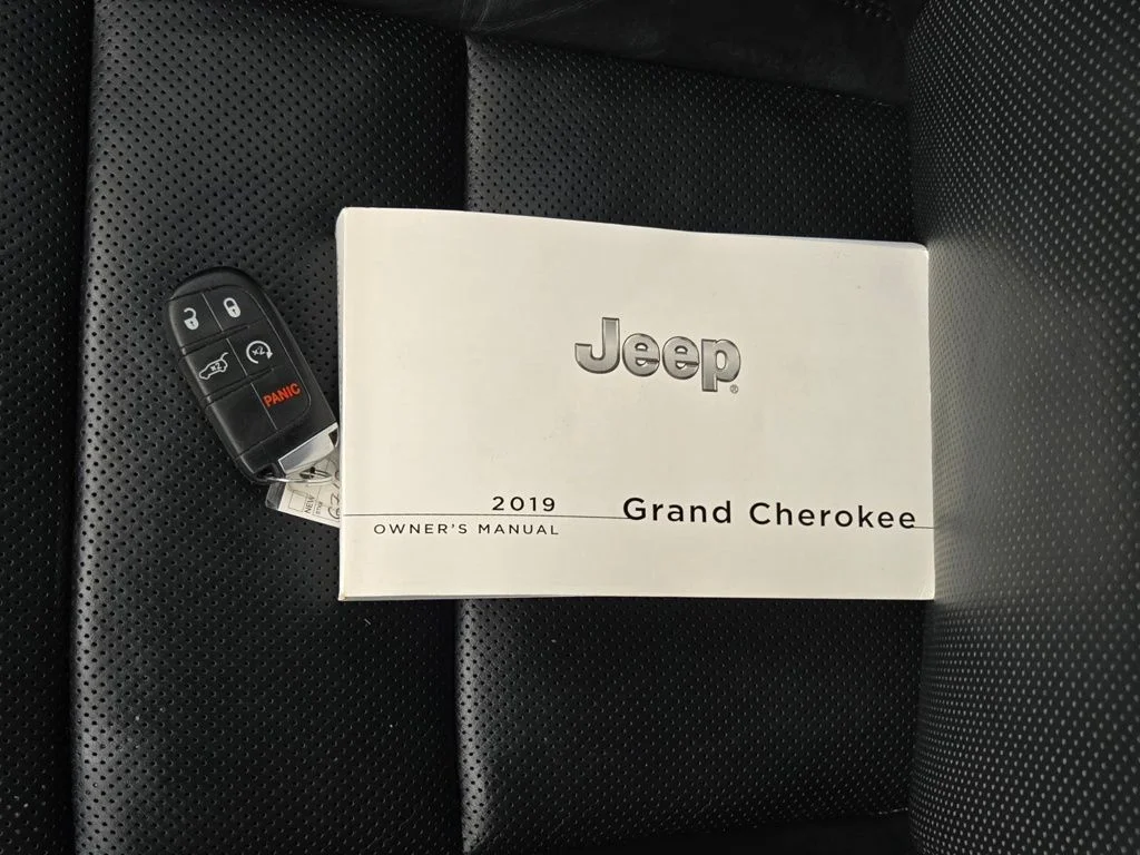 Used 2019 Black Jeep Limited image 13