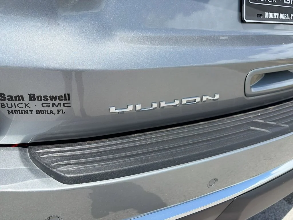 New 2026 Sterling Metallic GMC Elevation image 35