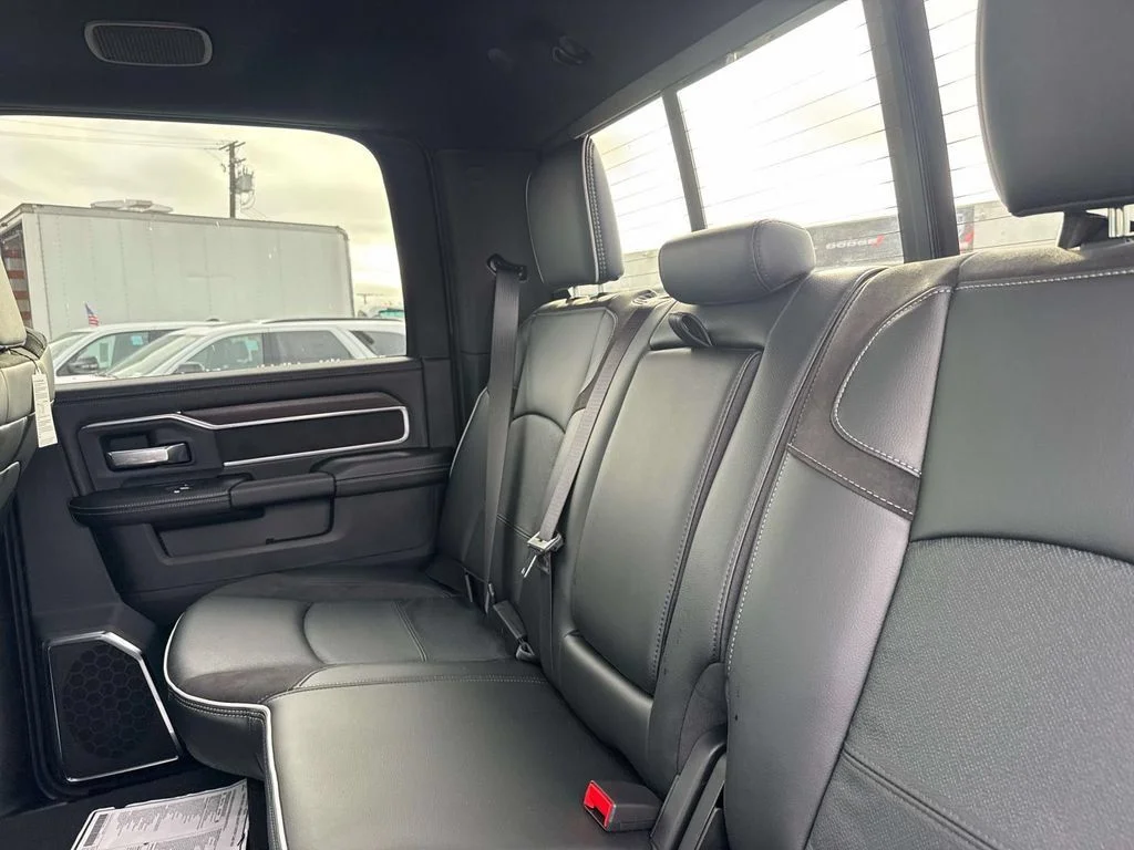 New 2026 Ceramic Gray Clear-Coat Exterior Paint RAM Laramie image 12