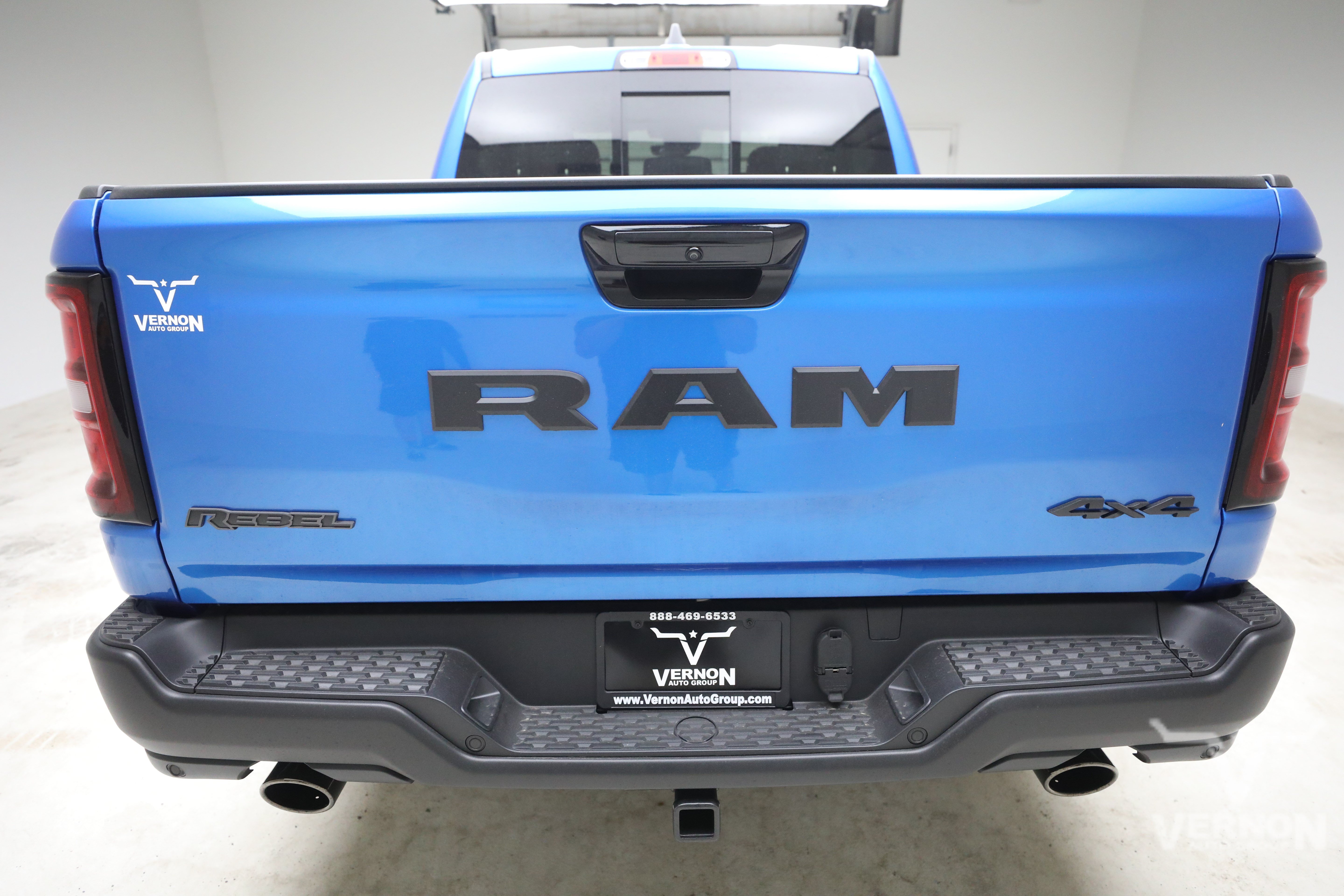 New 2026 Hydro Blue Pearlcoat Ram N image 4