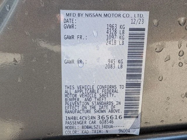 Used 2024 Gray Nissan 2.5 SR image 29