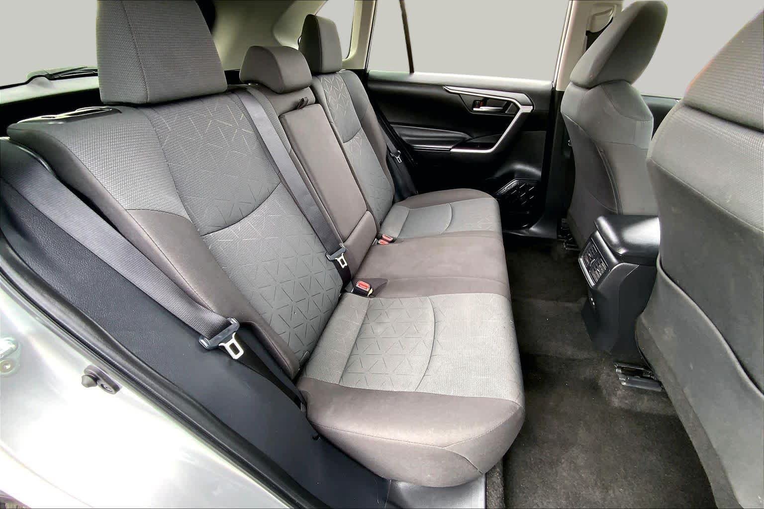 Used 2024 Silver Sky Metallic Toyota XLE image 19
