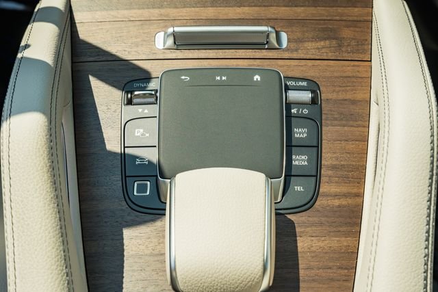 New 2026 Polar White Mercedes-Benz GLE 450 image 26