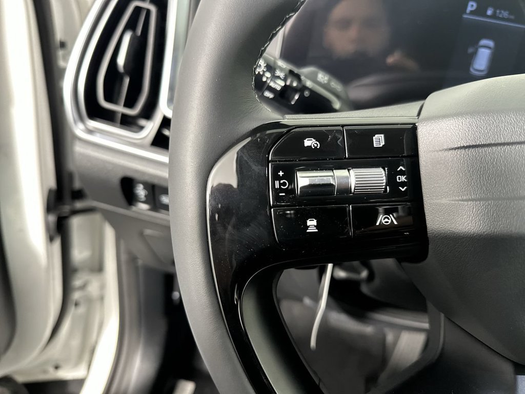 New 2026 White Kia EX image 6