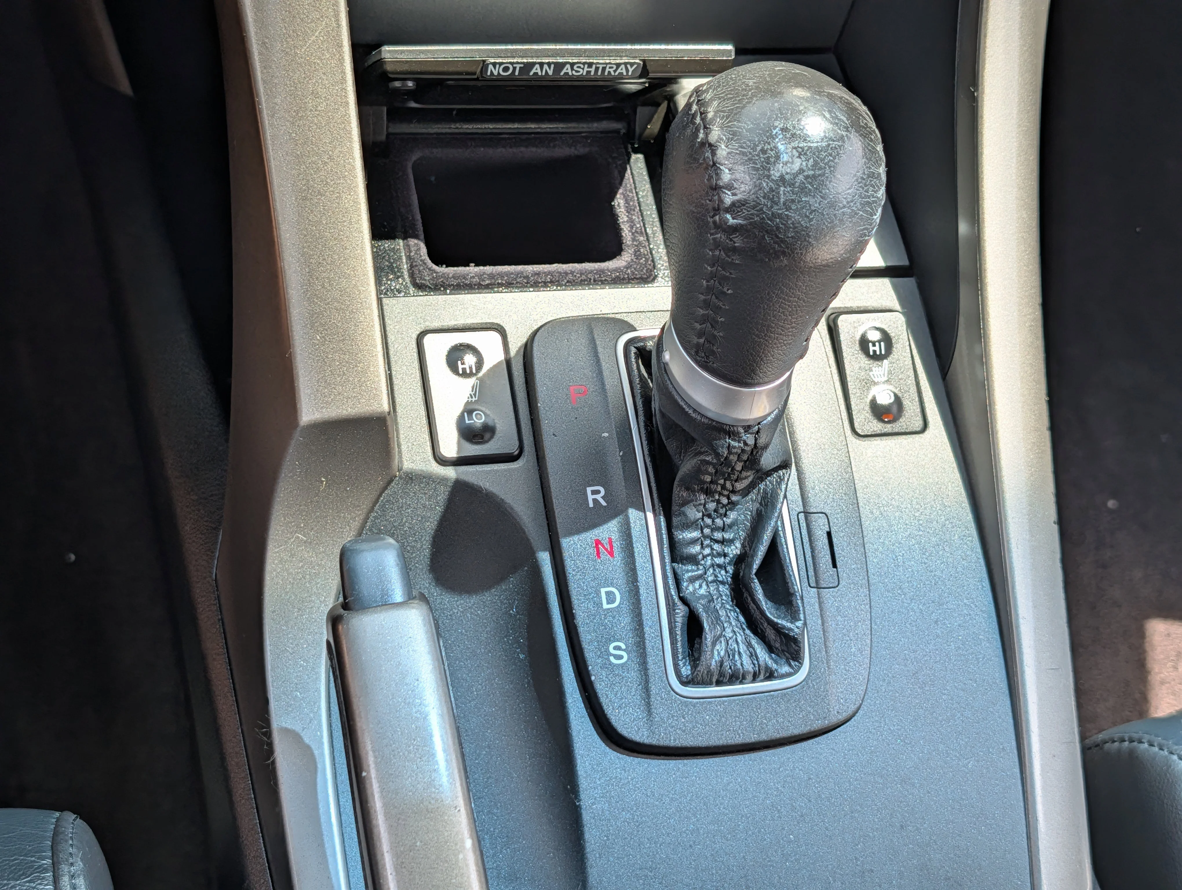 Used 2010 Palladium Metallic Acura  image 24