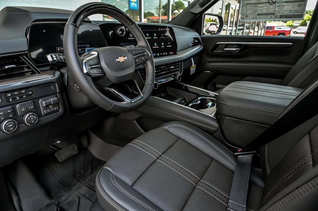 New 2026 Black Chevrolet High Country image 10