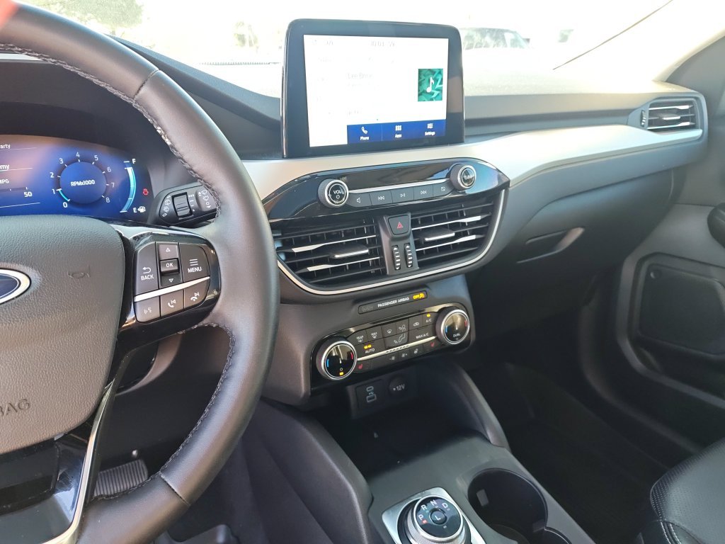 Used 2022 Blue Ford SEL image 20