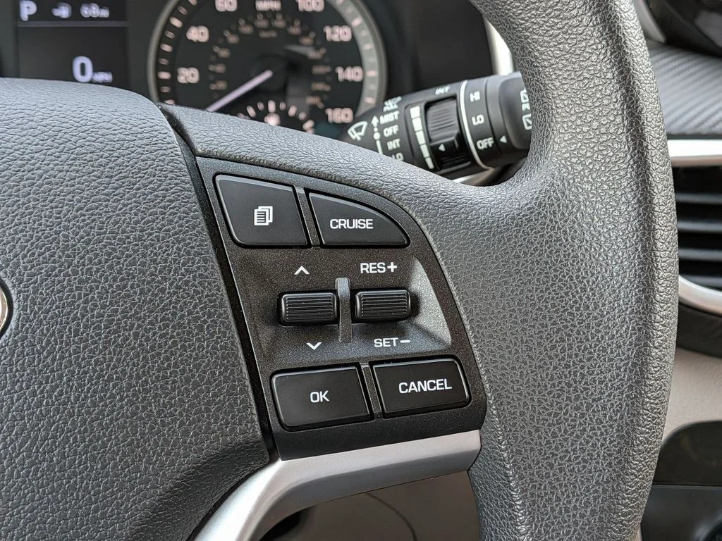 Used 2019 White Hyundai Value image 16