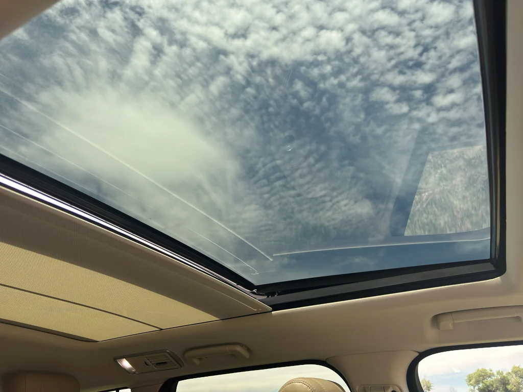 Used 2017 Silicon Silver Metallic Land Rover Autobiography image 29