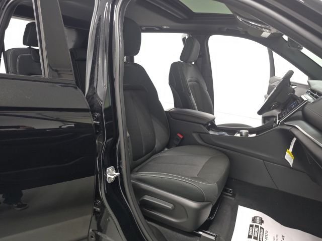 2026 Jeep Grand Cherokee Laredo - Photo 19