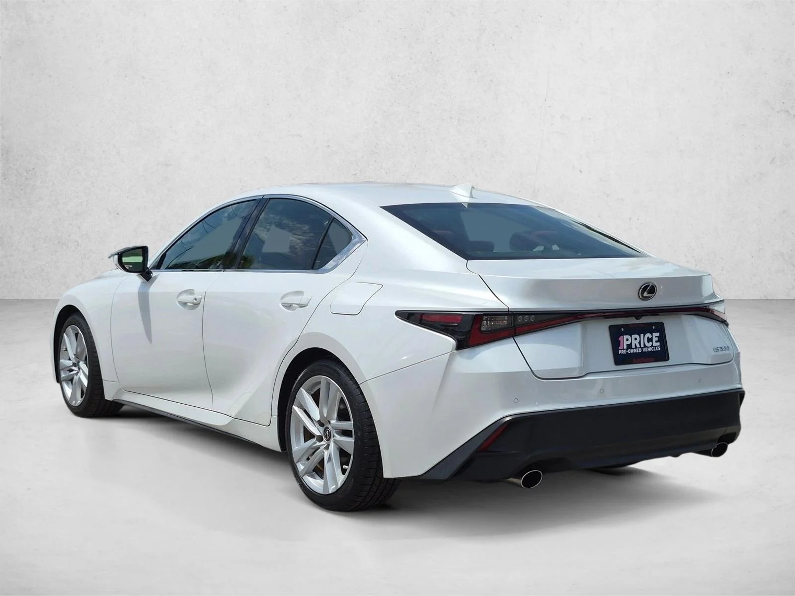 Certified Used 2023 Eminent White Pearl Lexus  image 8