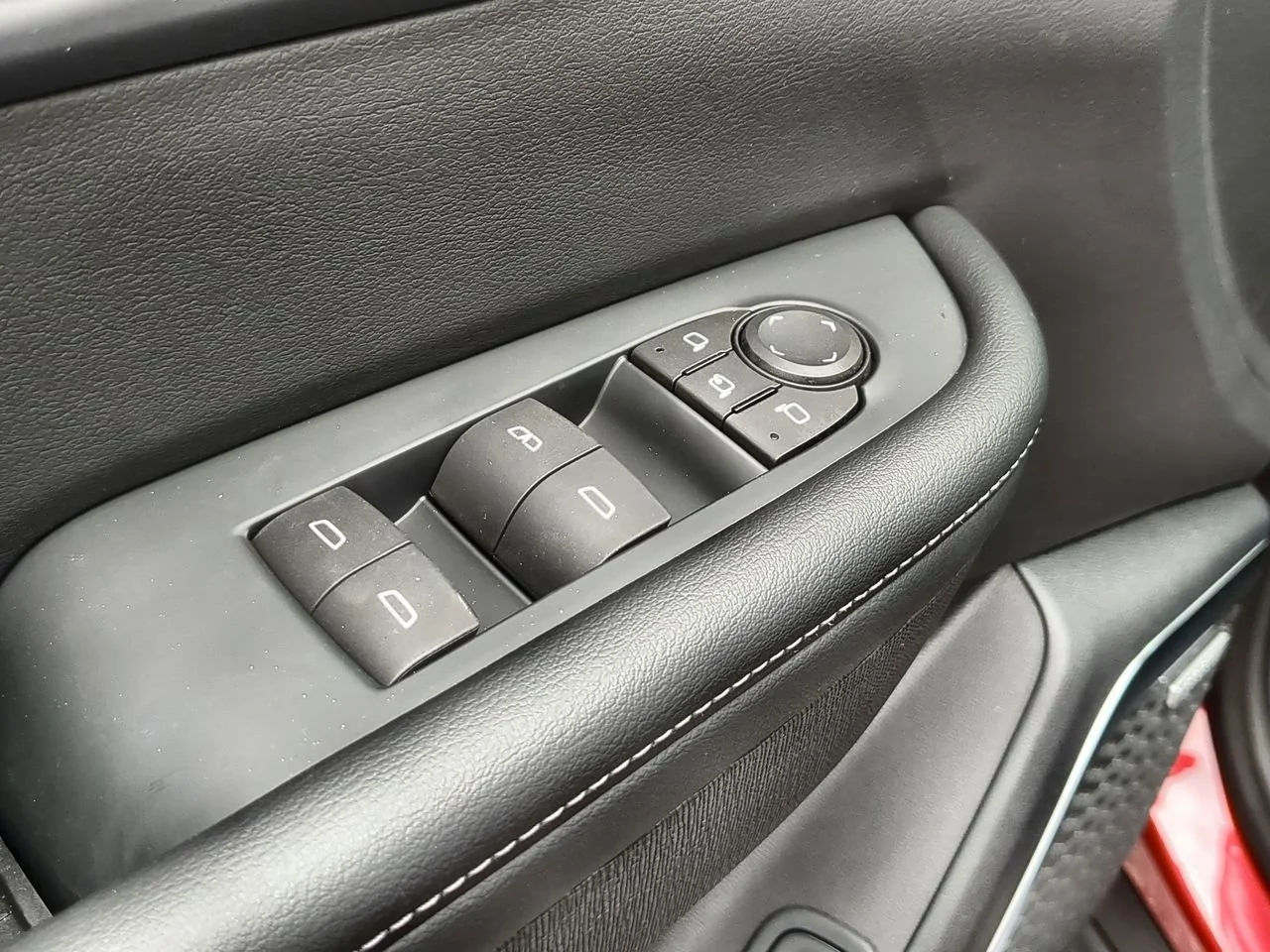 2025 Buick Enclave Preferred - Photo 23