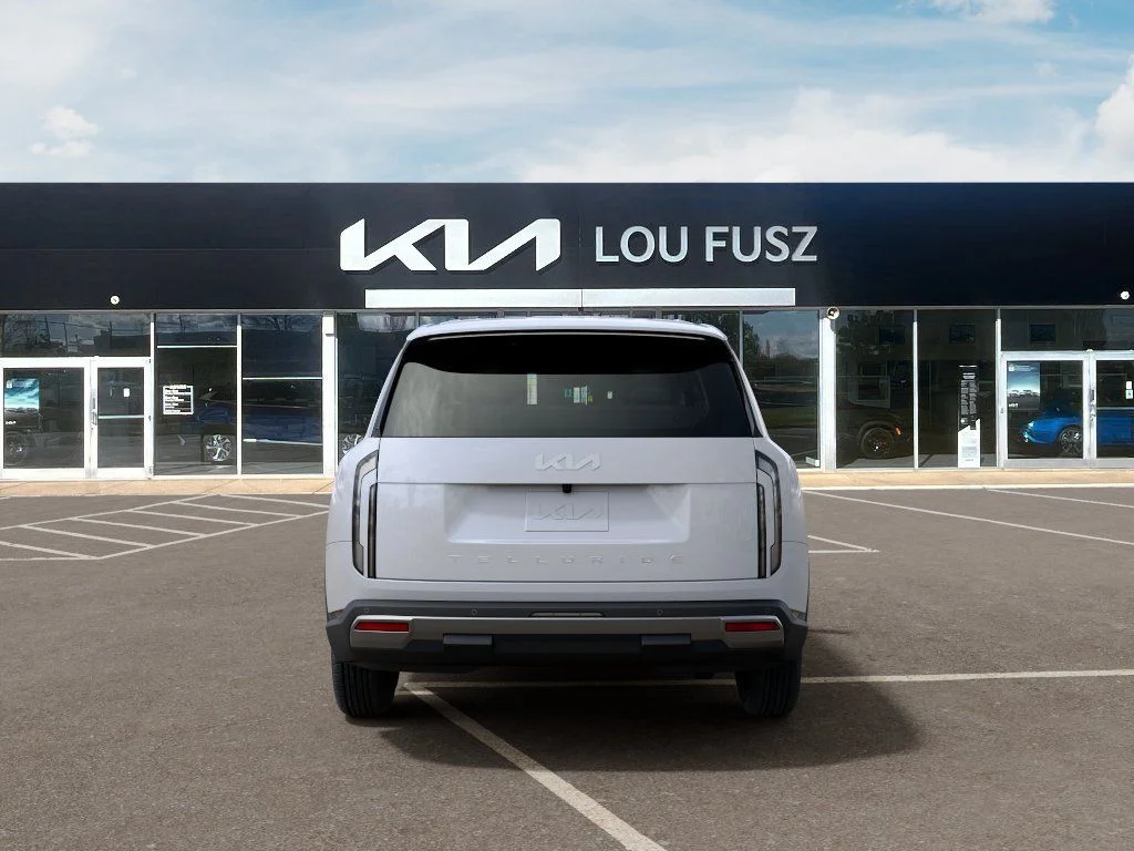 New 2027 Glacial White Pearl Kia LX image 5
