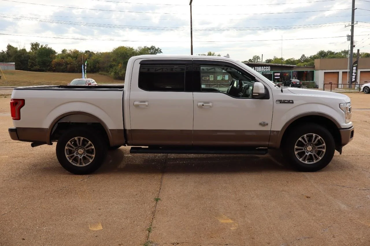 Used 2018 White Platinum Metallic Tri-Coat Ford King Ranch image 8