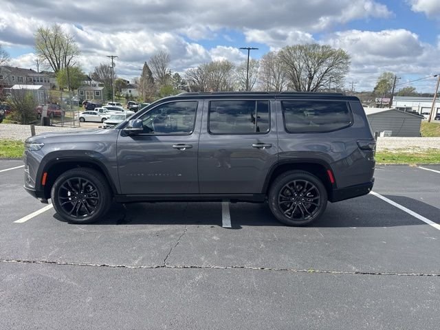 New 2026 Baltic-Gray Metallic Clear-Coat Exterior Paint Jeep Summit Obsidian image 4