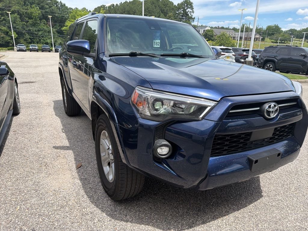 Used 2022 Blue Toyota SR5 image 4