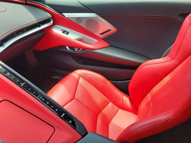 2024 Chevrolet Corvette 2LT - Photo 37