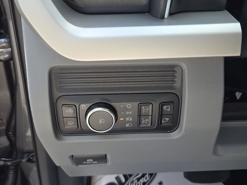New 2026 Carbonized Gray Metallic Ford F-250® XLT image 27