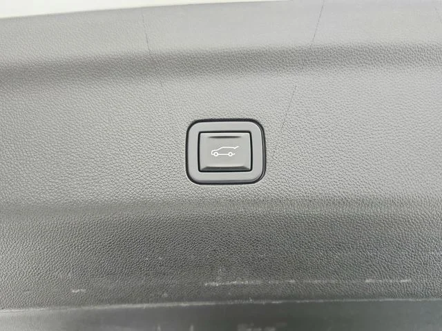 Used 2023 Beige Chevrolet High Country image 52