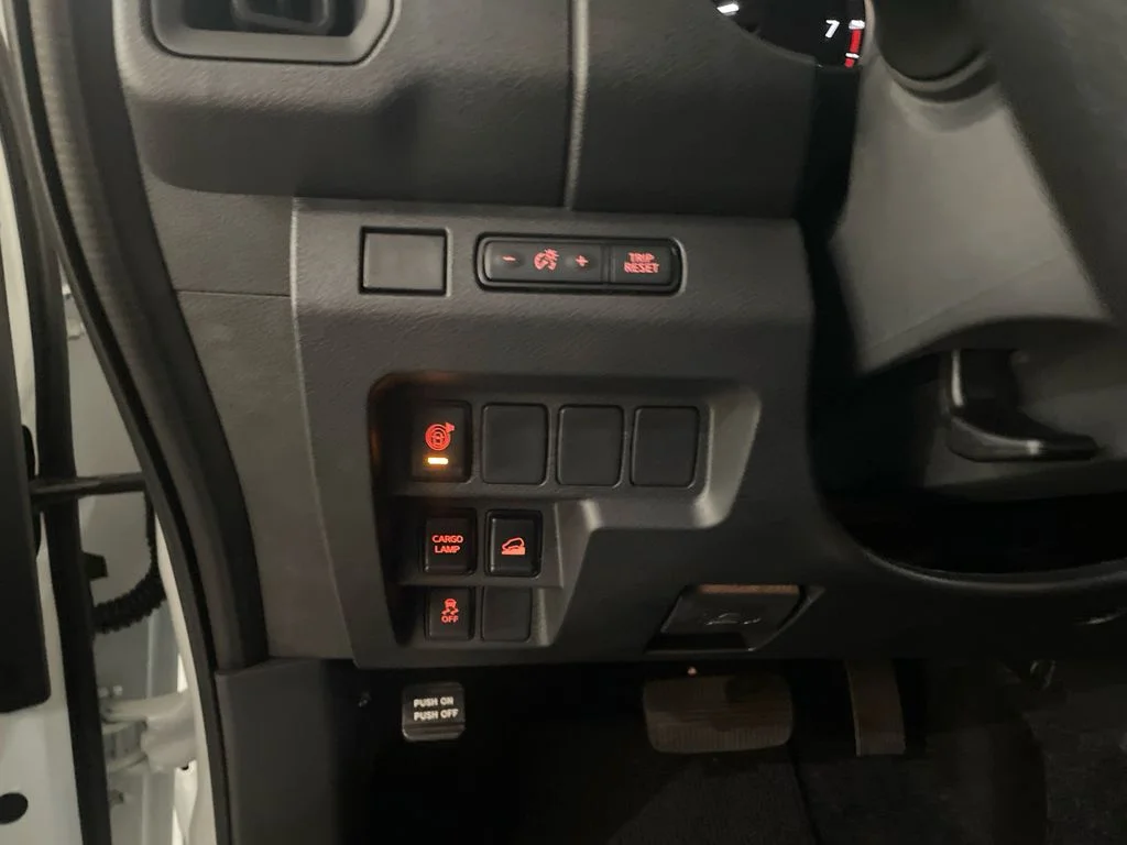 New 2026 Glacier White Nissan Crew Cab S image 12