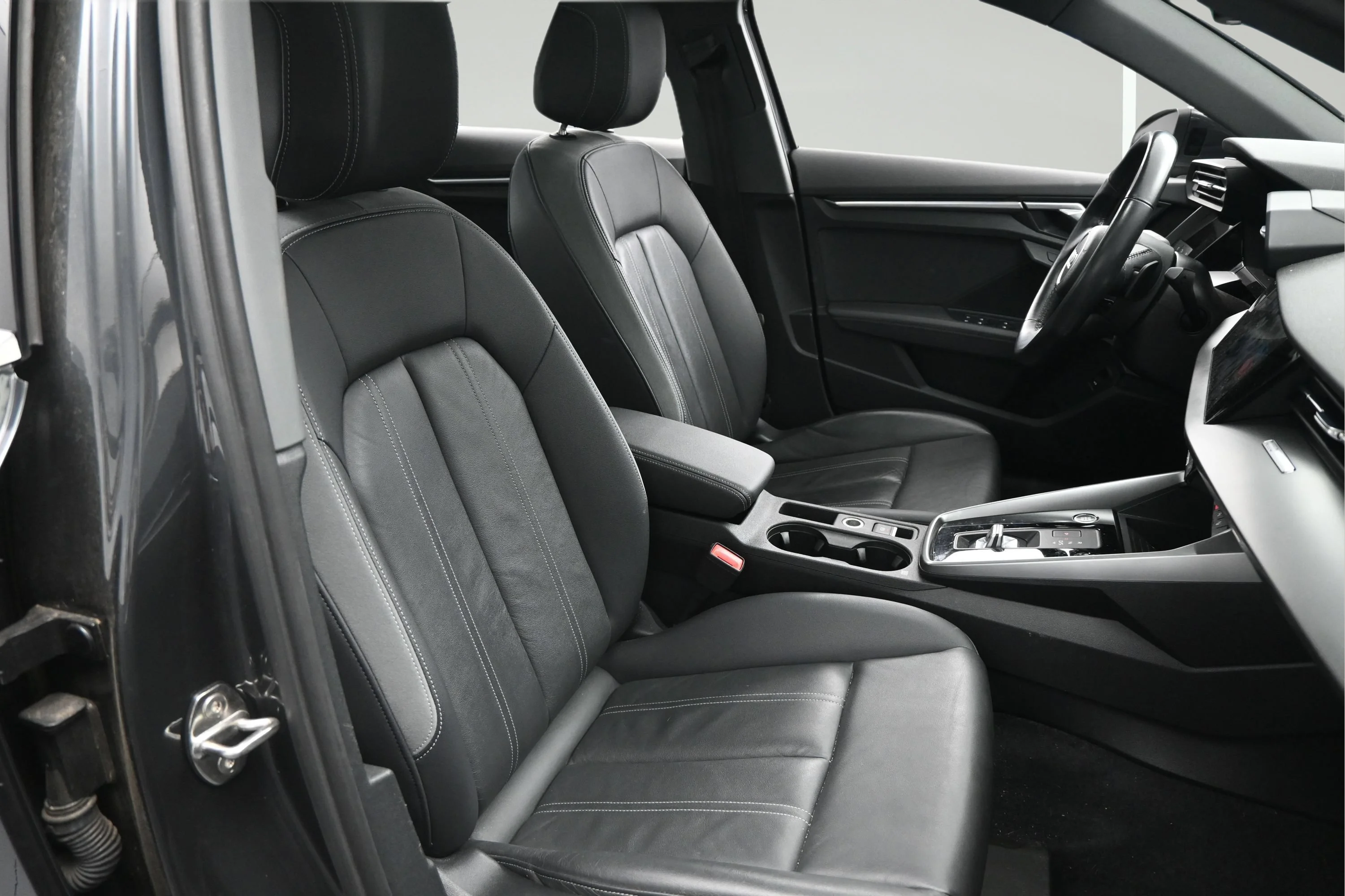Used 2023 Manhattan Gray Metallic Audi Premium image 14