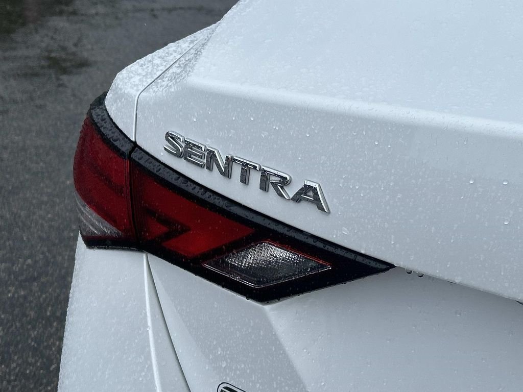 Used 2024 White Nissan SV image 11
