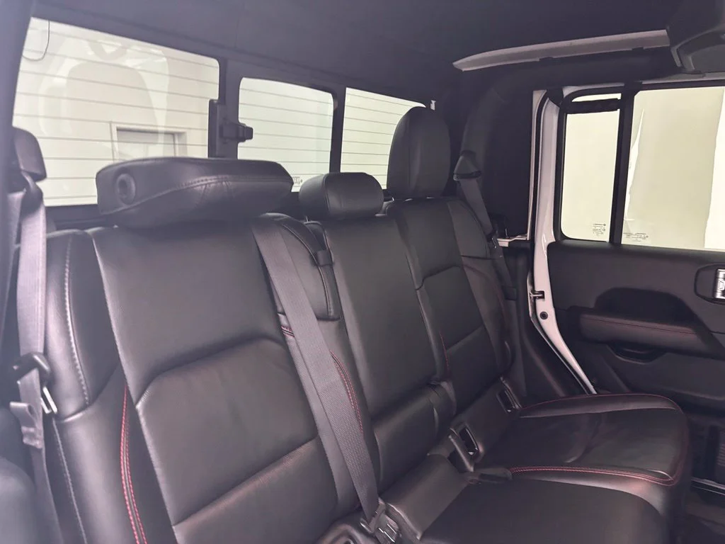 Used 2020 White Jeep Rubicon image 41