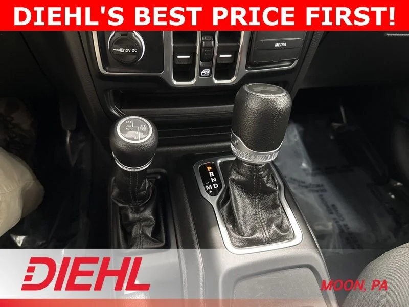 Used 2023 Silver Jeep Base 4xe image 33