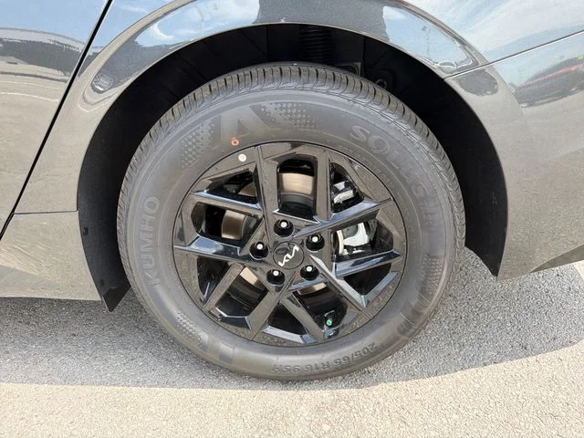 New 2026 Interstellar Gray Kia LXS FWD image 25