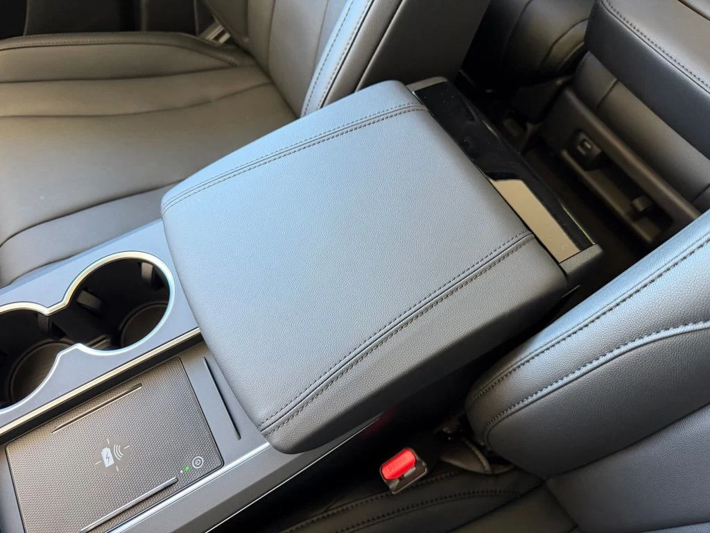 New 2026 Liquid Carbon Metallic Acura Base image 26