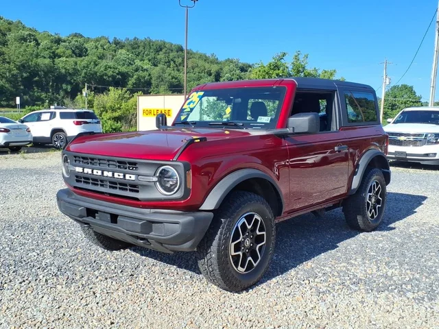 2025 Ford Bronco Base