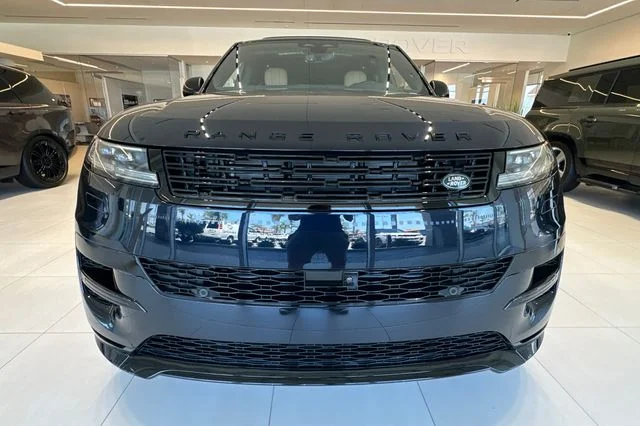 New 2026 Constellation Blue Ultra Metallic Gloss Land Rover Dynamic SE image 8