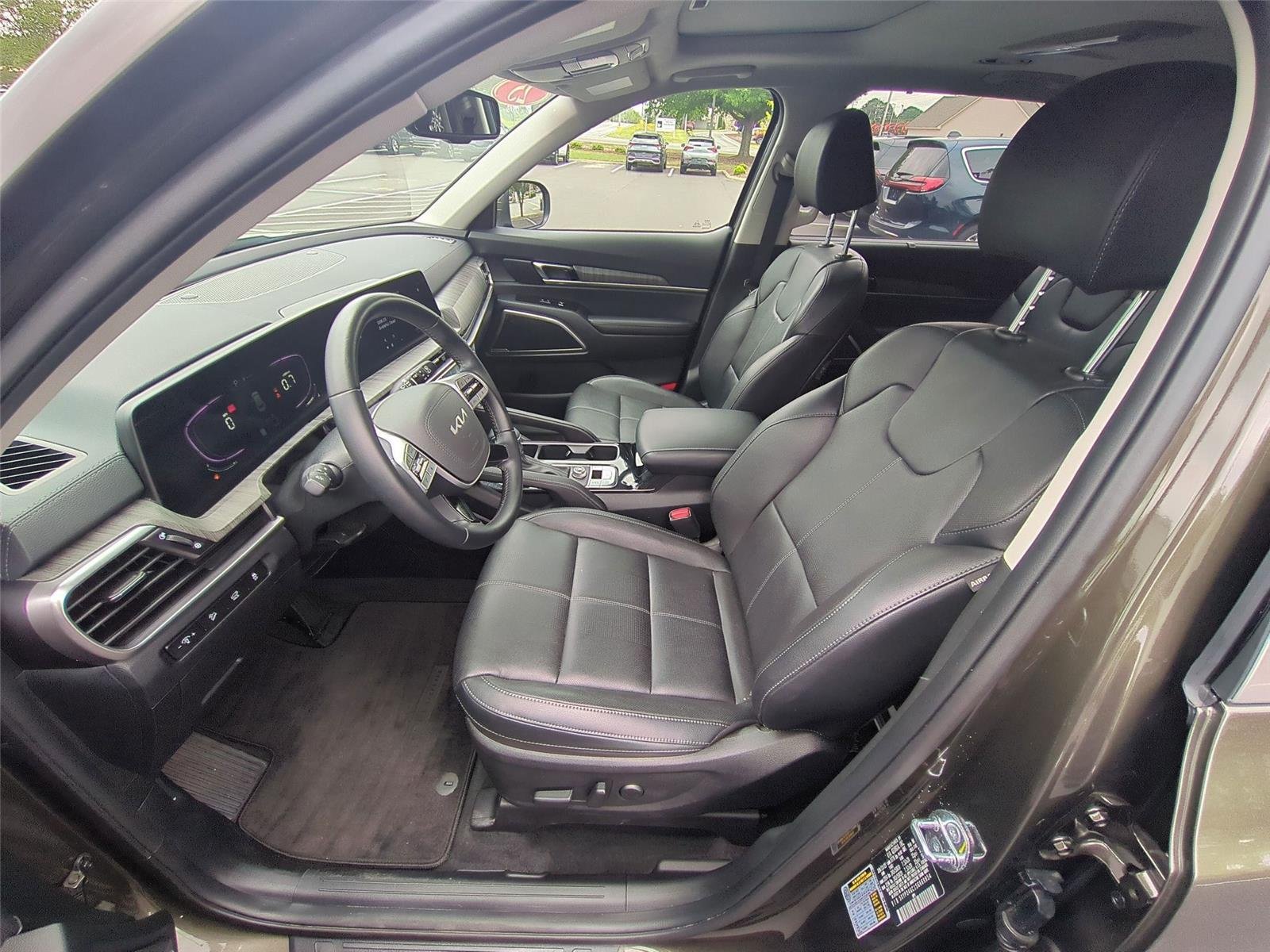 Used 2025 Dark Moss Kia EX image 29