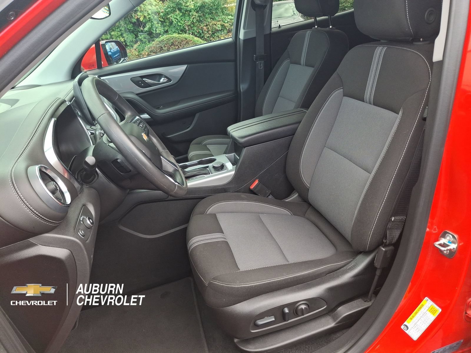 2025 Chevrolet Blazer 2LT - Photo 17